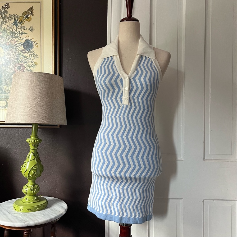 Halter Neck Mini Dress Open Back Soft Knit Chevron Striped Cream Blue XS